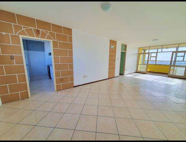 2 BEDROOM APARTMENT TO LET IN TOWNSEND ESTATE
